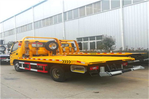 延寿附近拖车救援搭电